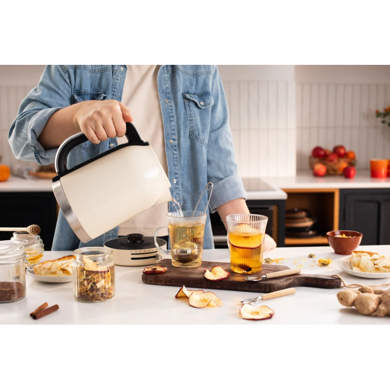 KitchenAid rychlovarná konvice 1,7L 5KEK1701, porcelánová