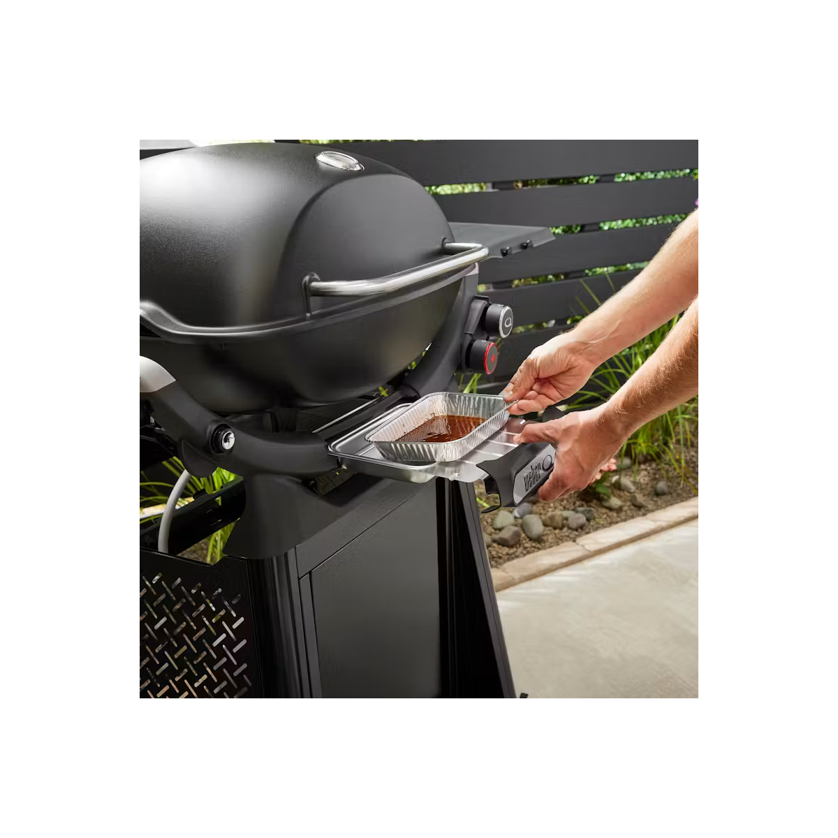 Weber Plynový gril Q 3200N+ s vozíkom Premium