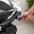 Weber Plynový gril Q 2200N s postrannými stolíkmi a vozíkom Premium