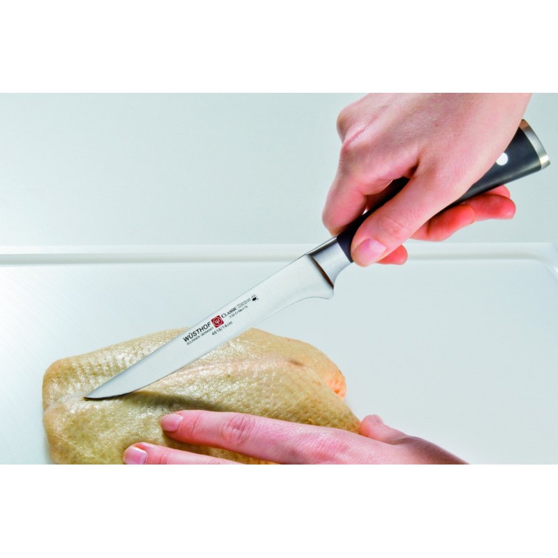 Vykosťovací nôž Classic Ikon 4616